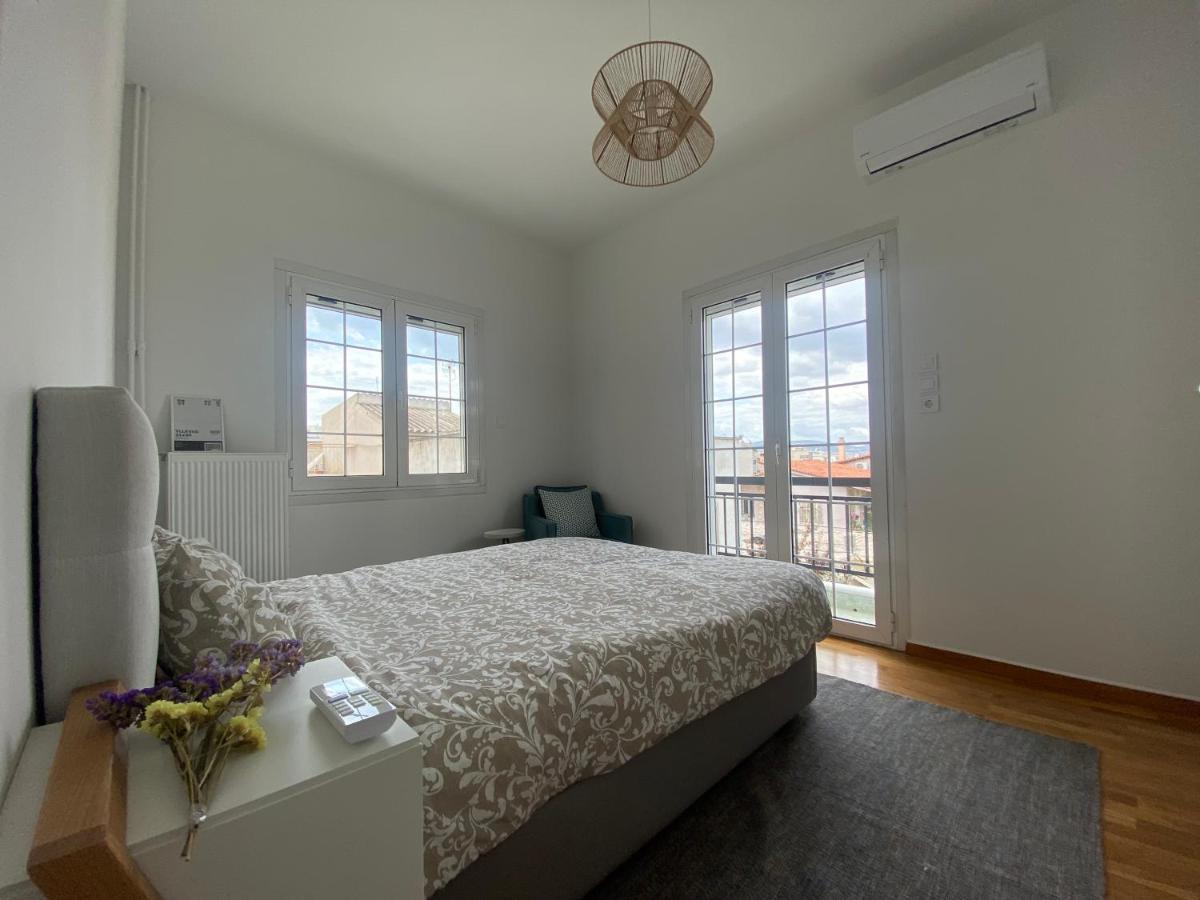 Faliro Comfort Apartment 10 Mins Walking To The Beach Atena Exterior foto