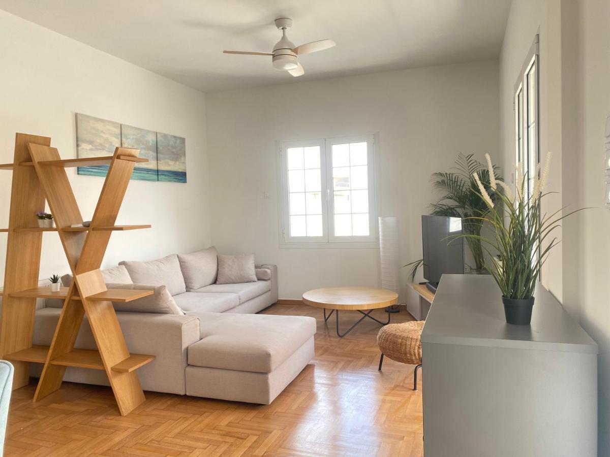 Faliro Comfort Apartment 10 Mins Walking To The Beach Atena Exterior foto